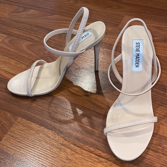 Steve Madden Nude Gabriella (Sold out) - Picture 4 of 5